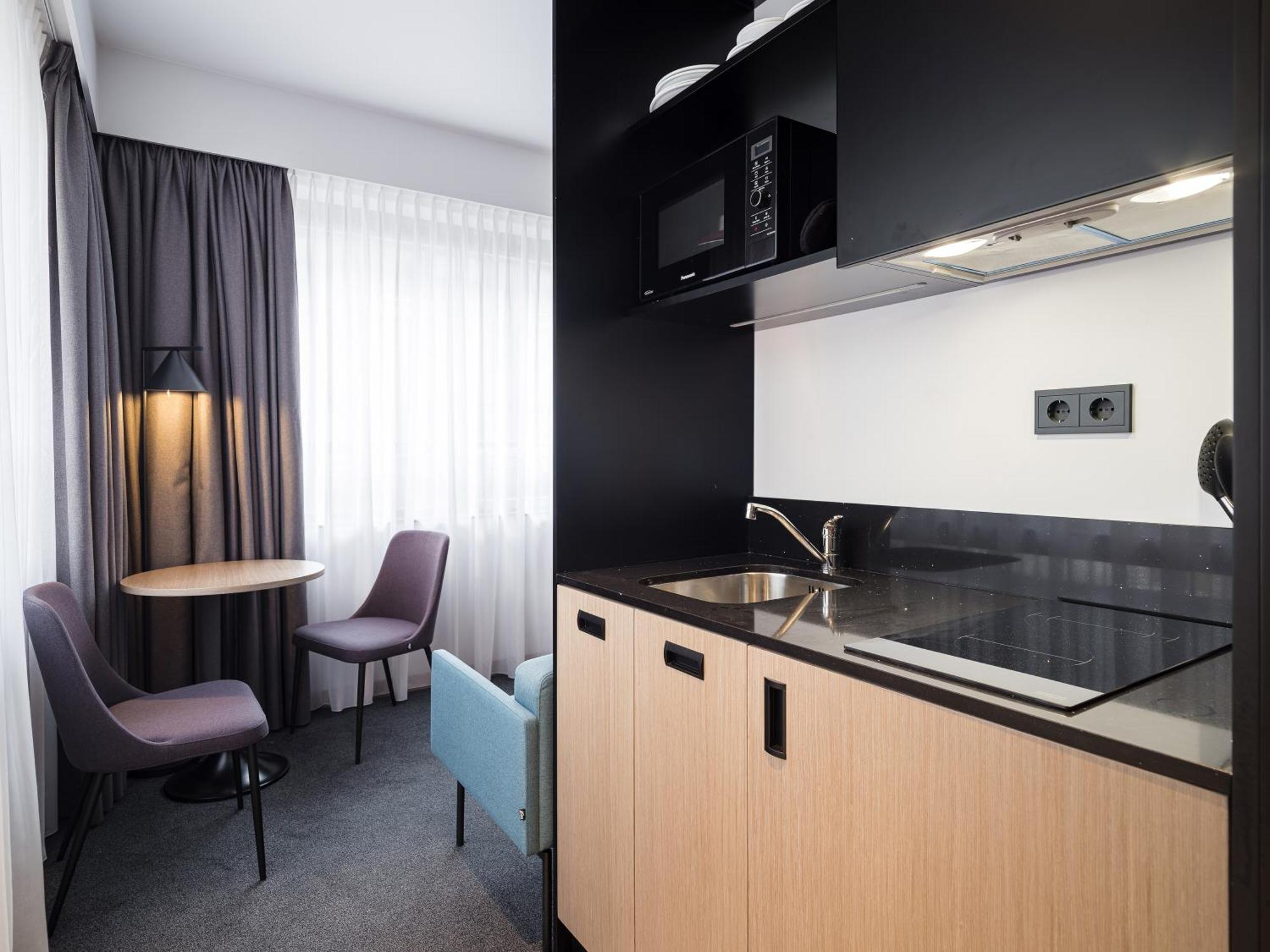 Executive Residency By Best Western Amsterdam Airport Hoofddorp Bagian luar foto